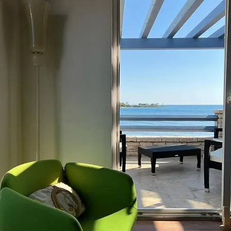 Villa Istrian With Unique Sea View 2 Lovrečica